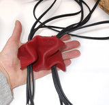 Long eye-catching necklace red