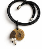 Elegant short necklace with Ammonite and white pearls