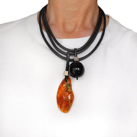 Elegant Amber necklace with two pendants